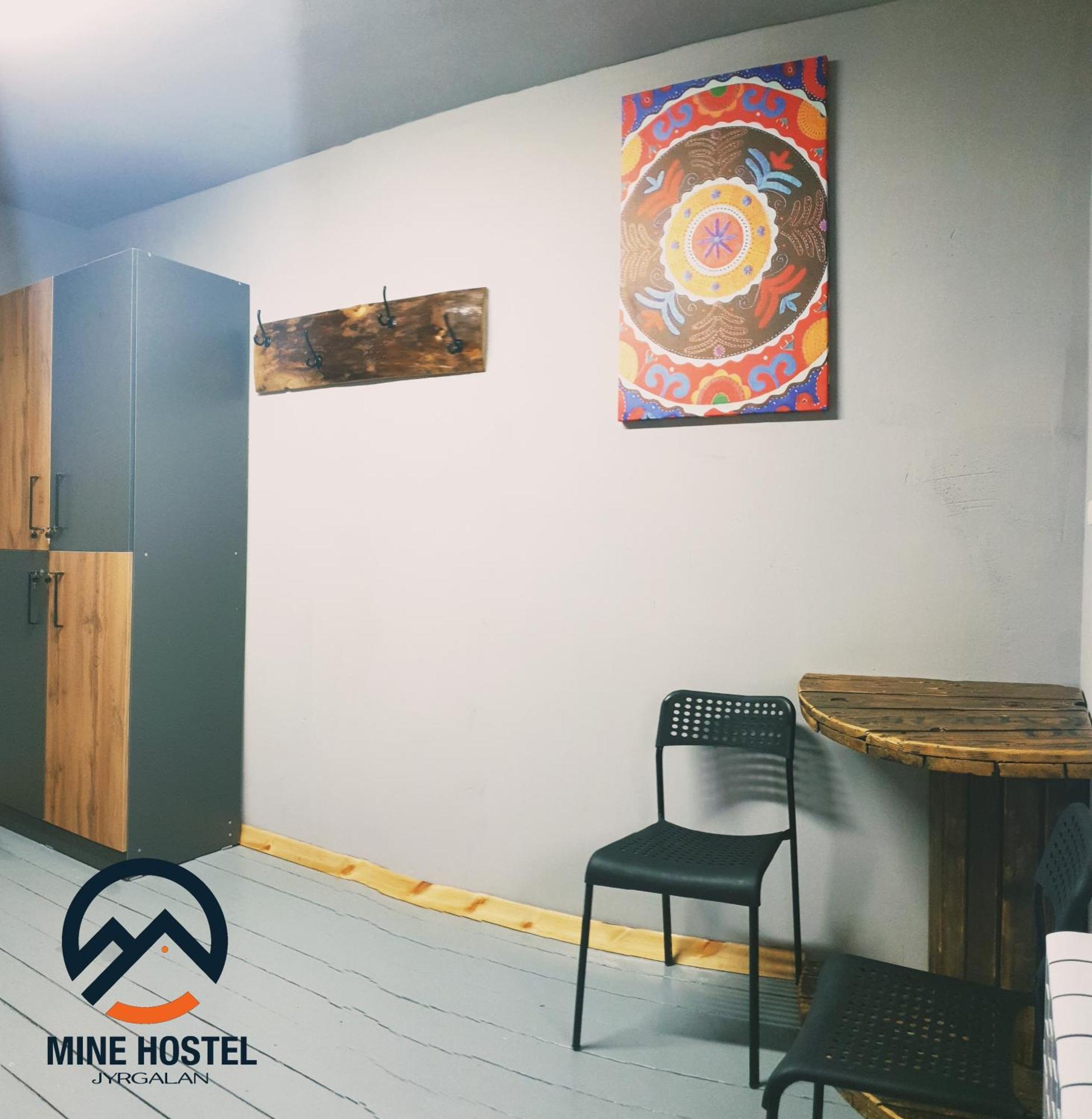 Mine Hostel Dzhergalan Jyrgalan Extérieur photo